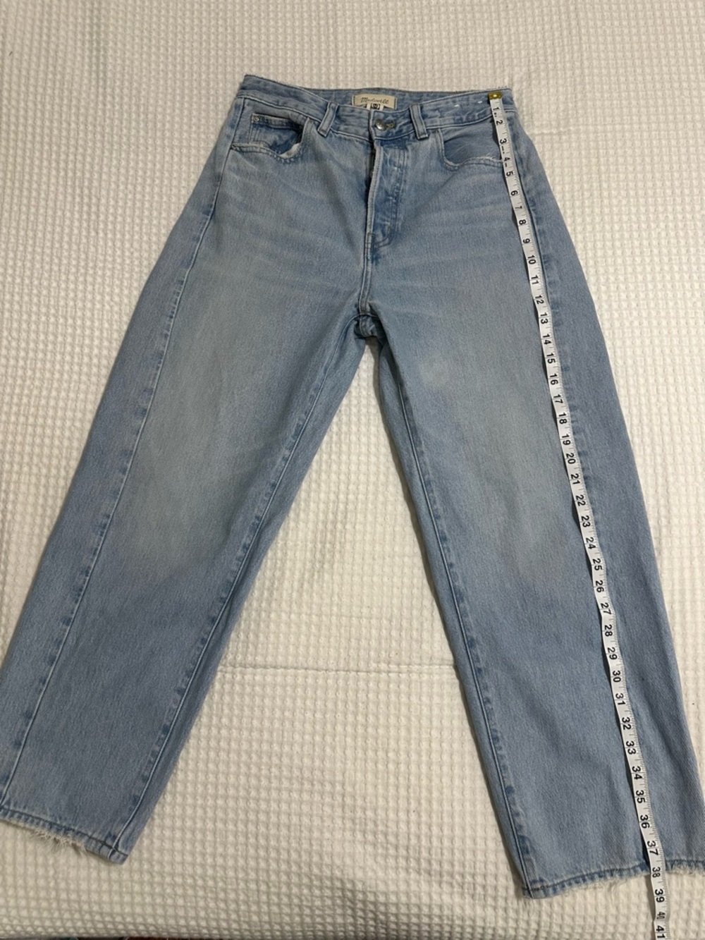 Madewell Curvy Pieced Barrel Leg Jean In Foster Wash - Picture 6 of 11